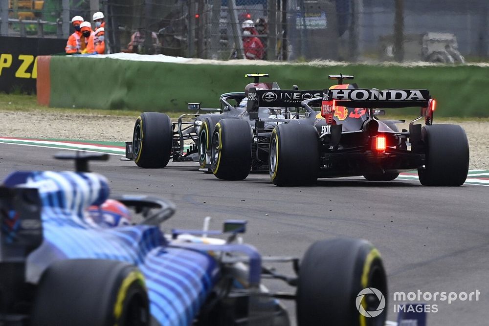 Valtteri Bottas, Mercedes W12, Max Verstappen, Red Bull Racing RB16B