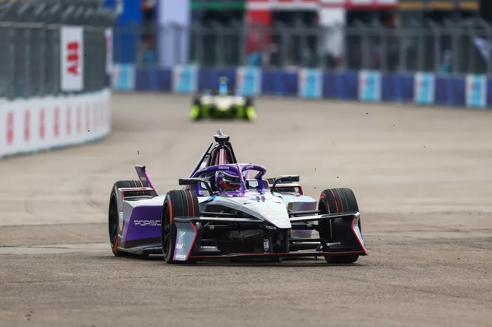 Pascal Wehrlein, TAG Heuer Porsche Formula E Team