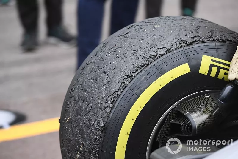 Ruedas desgastadas de Lewis Hamilton, Mercedes AMG F1 W10