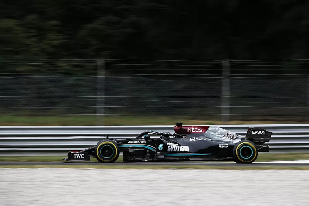 Lewis Hamilton, Mercedes W12