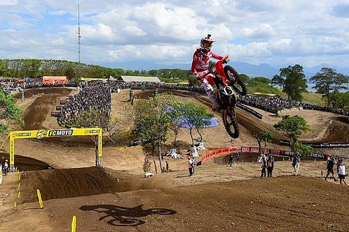 Tim Gajser, dueño de Indonesia con Prado 2º