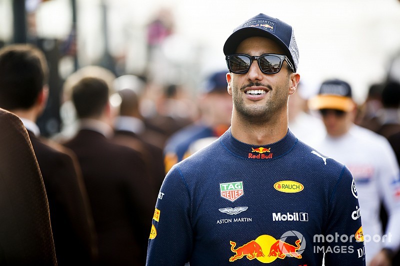 Ricciardo: Staying at Red Bull Honda was riskier option