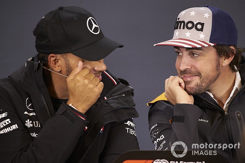 Alonso: Hamilton daha çok şampiyonluk kazanacak