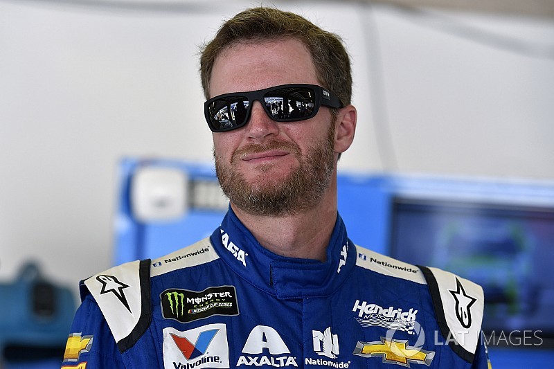 dale earnhardt jr named grand marshal for 2018 daytona 500