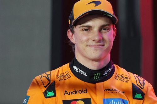 Piastri recupera la sonrisa: "Un buen d&iacute;a para variar"