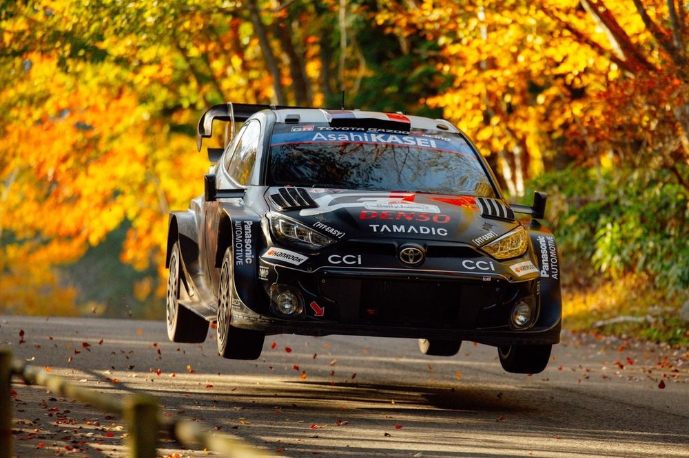 WRC Rally de Japón: Sebastien Ogier responde a Evans y aumenta su ventaja