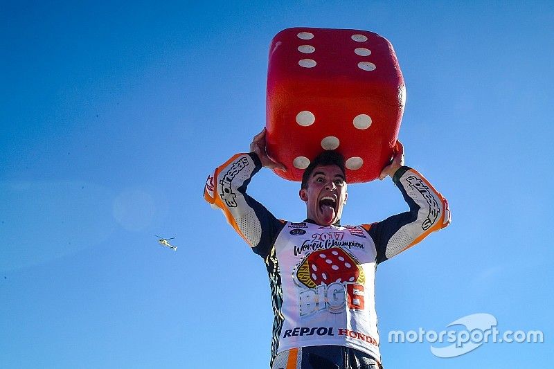 Campe&oacute;n del mundo Marc M&aacute;rquez, Repsol Honda Team celebra