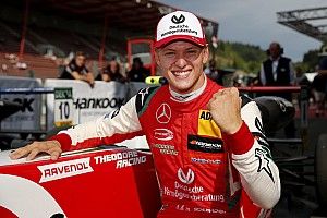 Fantástica victoria de Schumacher en Spa