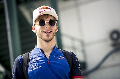 Gasly hanya pakai celana dalam ketika dapat panggilan Red Bull