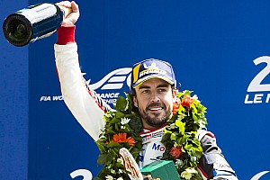 フェルナンド・アロンソ直筆サイン入り超大型写真…Fernando Alonso Amazon.co.jp: フェルナンドアロンソ直筆サイン入り超 大型写真