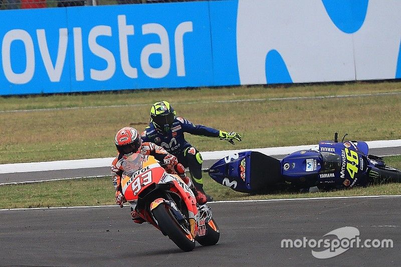 Marc Marquez, Repsol Honda Team, Valentino Rossi, Yamaha Factory Racing crashes