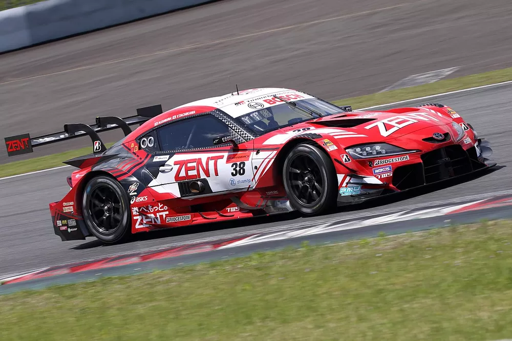 SUPER GT: Cerumo Toyota gets stop-and-go penalty at Fuji