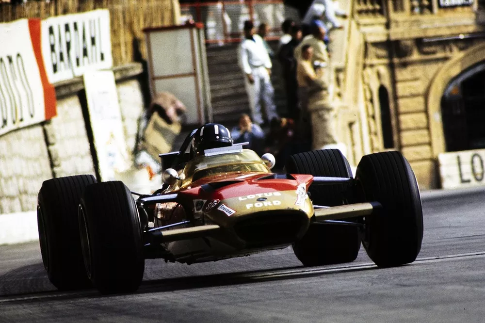Graham Hill, Lotus 49B Ford