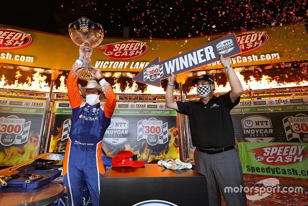 Race Winner Scott Dixon, Chip Ganassi Racing Honda