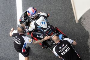 BMW pide "tiempo" antes de descartar definitivamente su llegada a MotoGP en 2027