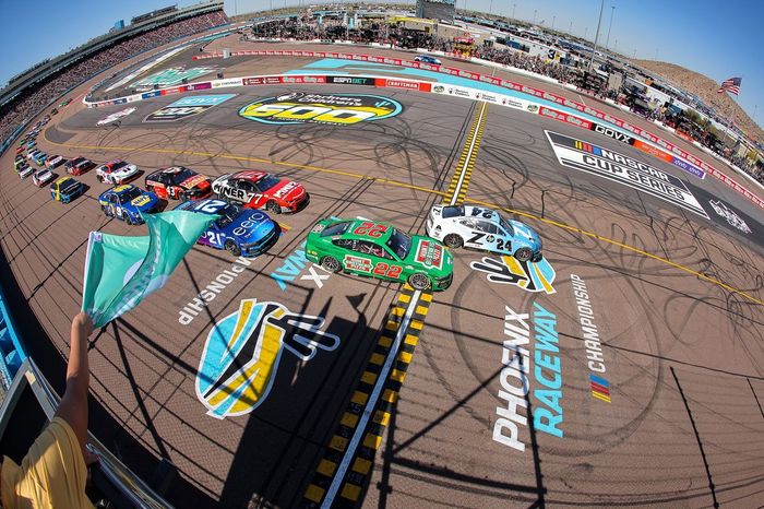 Motorsport.com transmite as grandes finais da NASCAR Cup, Xfinity e Truck em Phoenix: veja horários e como assistir