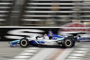 Takuma Sato se hace con la pole en Texas