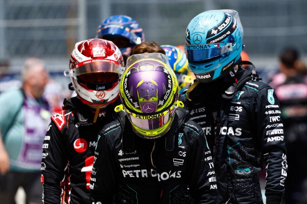 Lewis Hamilton, Mercedes-AMG F1 Team, George Russell, Mercedes-AMG F1 Team, Kevin Magnussen, Haas F1 Team