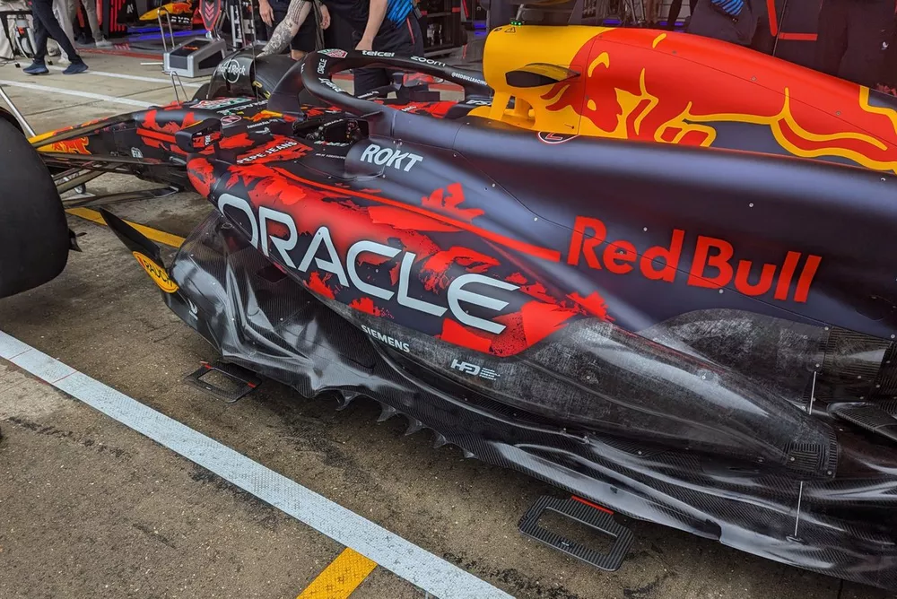 Red Bull RB20 