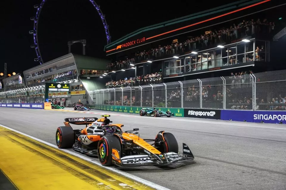 Lando Norris, McLaren MCL38