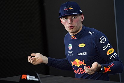 Verstappen paga gli spintoni ad Ocon con due giorni di servizi sociali alla FIA