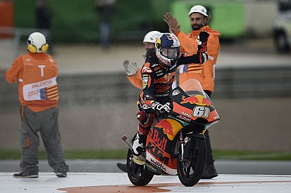 MotoGP riders praise Oncu for "unreal" Moto3 win