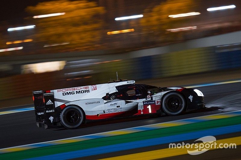 #1 Porsche Team Porsche 919 Hybrid: Neel Jani, Andre Lotterer, Nick Tandy
