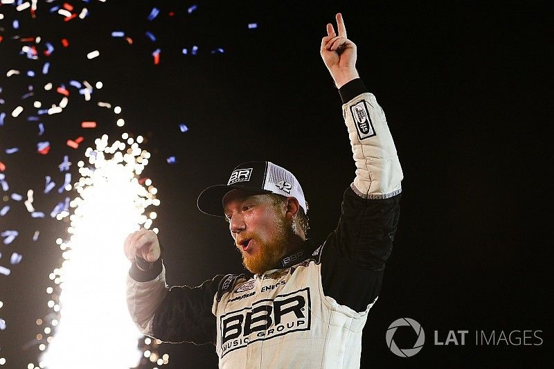Race winner Tyler Reddick, Chip Ganassi Racing Chevrolet