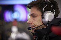 Wolff admite que Ferrari est&aacute; trabajando mejor con los neum&aacute;ticos
