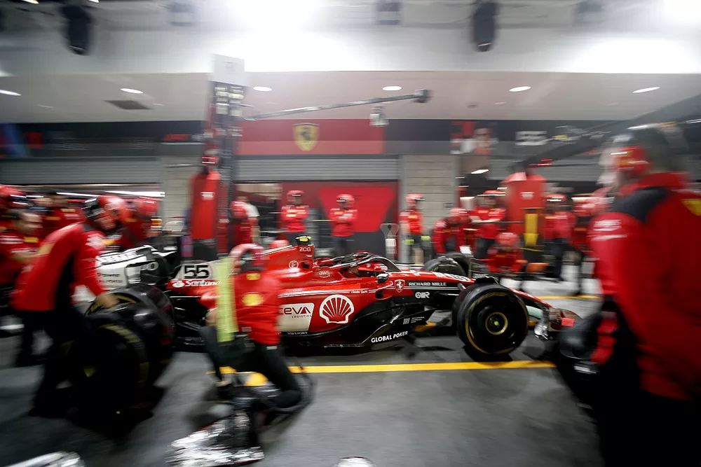 Simulation d'arrêt au stand chez Ferrari