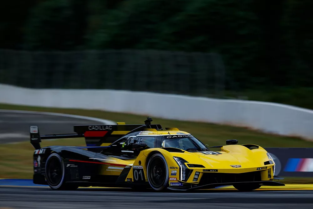 #01 Cadillac Chip Ganassi Racing Cadillac V-LMDh: Sebastien Bourdais, Renger van der Zande, Scott Dixon