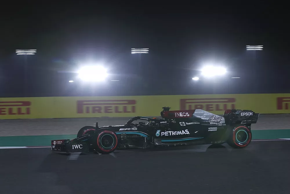 Lewis Hamilton, Mercedes W12
