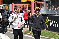 Grosjean elogia a Alonso: "Tiene m&aacute;s de 40 a&ntilde;os y pilota como si tuviera 22"