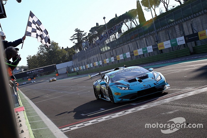 Lamborghini, Finali Mondiali AM-LC: Hardwick e Collado sono campioni del mondo 2018!