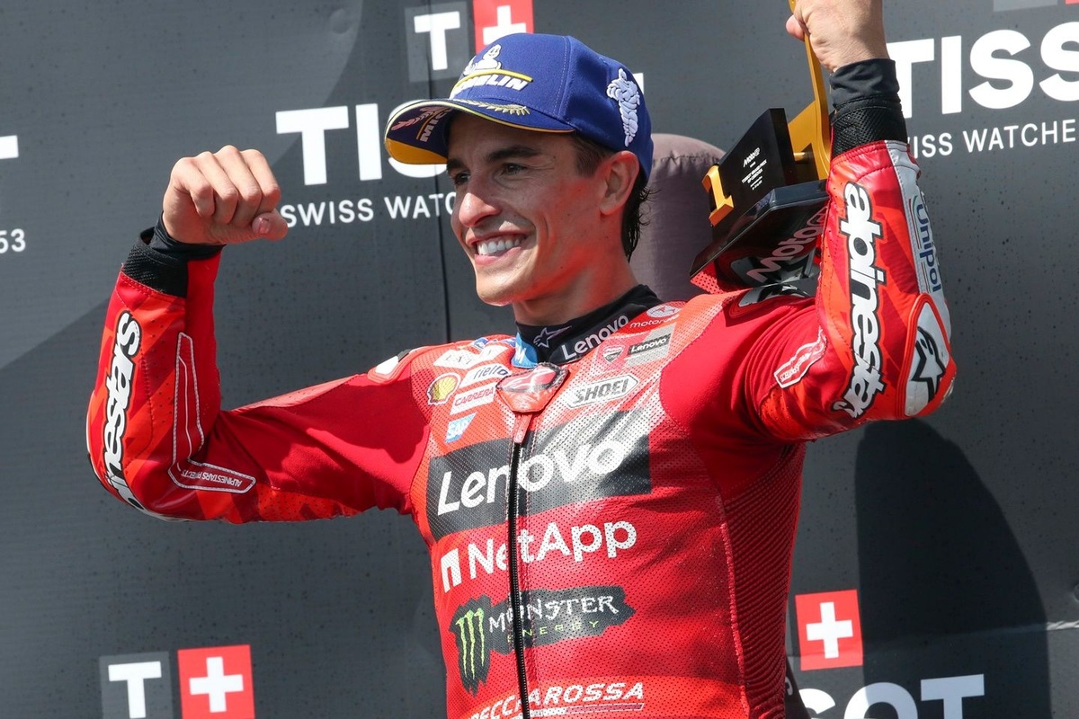 Márquez implacable : 