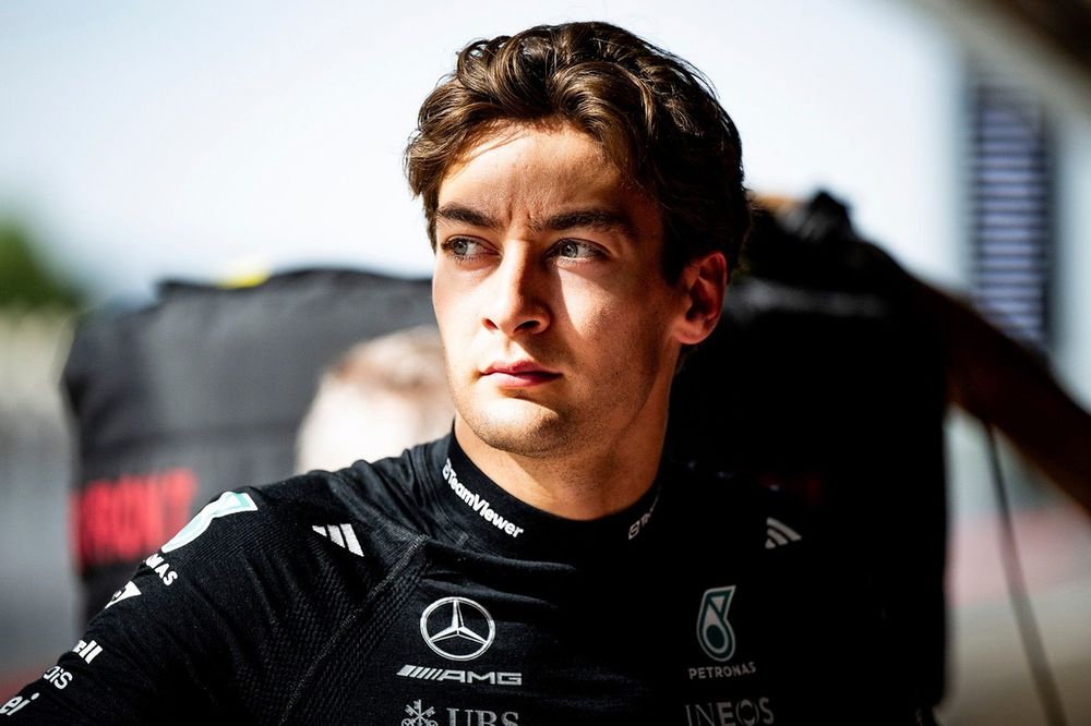 George Russell, Mercedes, teste da Pirelli em Barcelona