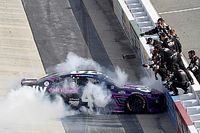 Alex Bowman llev&oacute; al #48 de nuevo a la victoria: Su&aacute;rez en el top 10 