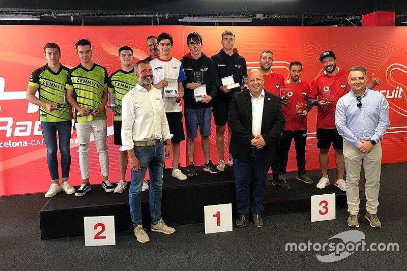 Podio de las 24h de simracing del Circuit de Barcelona-Catalunya