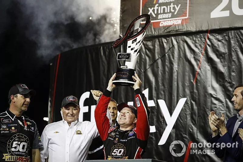 Champion Tyler Reddick, Richard Childress Racing, Chevrolet Camaro TAME the BEAST