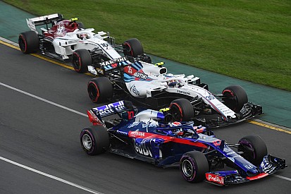Gasly: Williams ve Force India ile mücadele ediyoruz