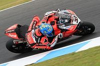 Melandri marca el paso en WorldSBK