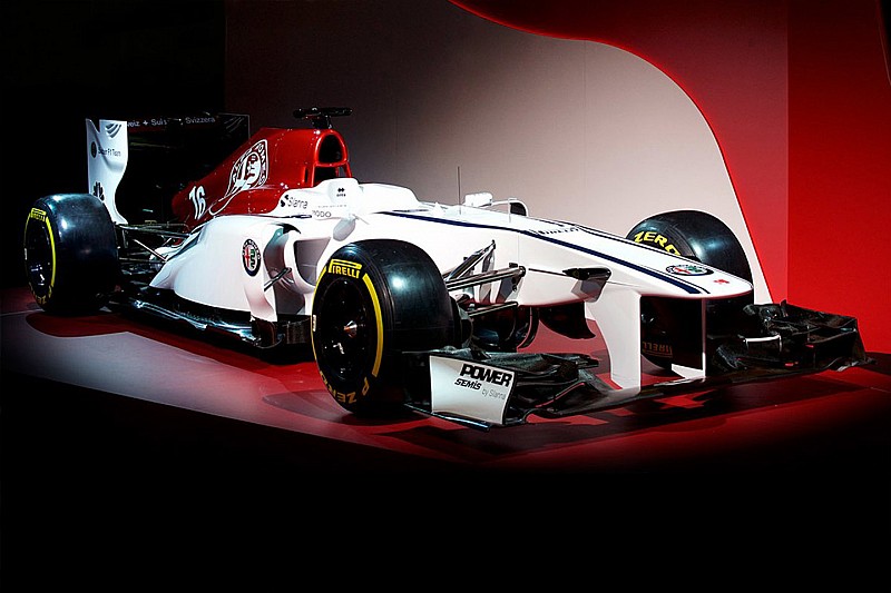 Alfa Romeo Sauber apresenta carro para temporada 2018