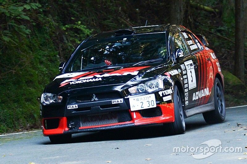 奴田原文雄／佐藤忠宜（ADVAN-PIAAランサー）