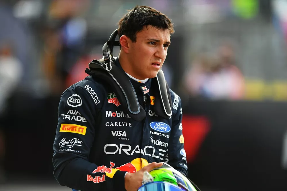 Isack Hadjar, Red Bull Racing