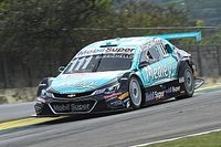 Barrichello aproveita Safety Cars e leva segunda prova