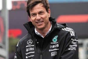 Tras la venta de acciones de la escudería Mercedes: qué planea ahora Toto Wolff