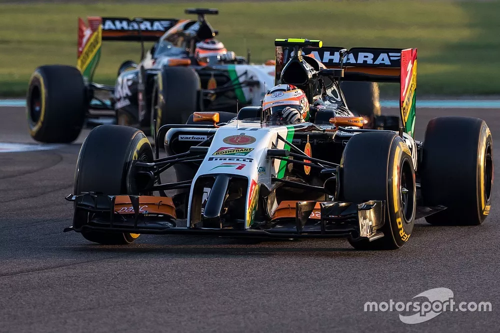 Sergio P&eacute;rez, Sahara Force India F1 VJM07 lidera a  su compa&ntilde;ero  Nico Hulkenberg, Sahara Force Indi
