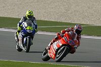 Stoner: "Mis logros en MotoGP tienen m&aacute;s valor por haber ganado a Rossi"