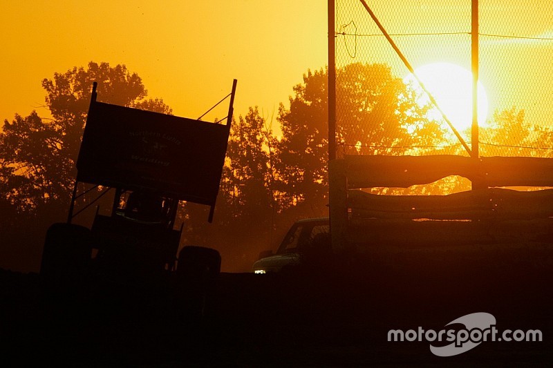 Greg Hodnett killed in sprint car crash