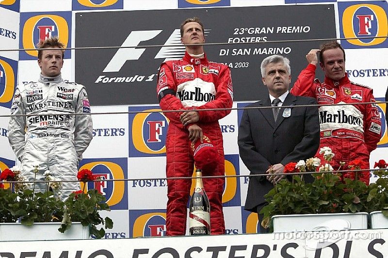 Podio: ganador de la carrera Michael Schumacher, segundo Kimi Raikkonen y tercero Rubens Barrichello